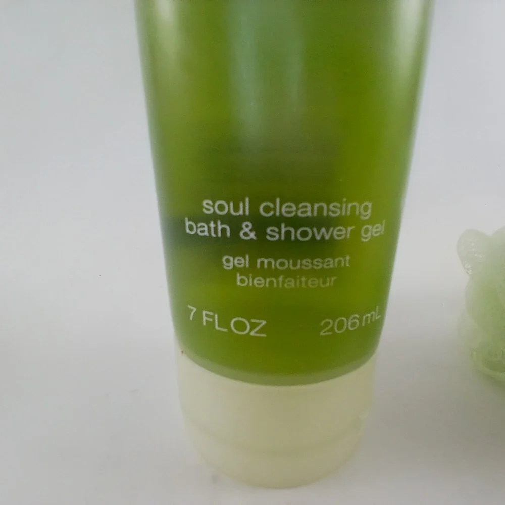 The Healing Garden Tea Teatherapy Soul Cleansing Soothing Shower Gel Body W/Poof